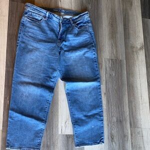 Women’s Blue Straight Jeans
